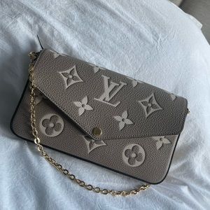 LOUIS VUITTON Felicie Pochette chain bag